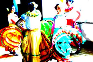 wiosna z kulturą 2024 - zdjęcie tańczących uczestników