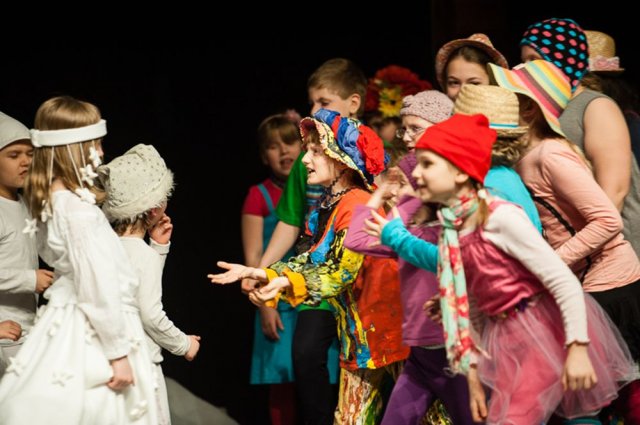 Dziecięcia Scena Prezentacji Teatralnych w Teatrze Animacji 25.02.2013 r. - zdjęcia Krystian Sobkowiak