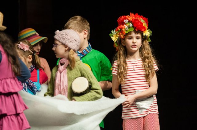 Dziecięcia Scena Prezentacji Teatralnych w Teatrze Animacji 25.02.2013 r. - zdjęcia Krystian Sobkowiak