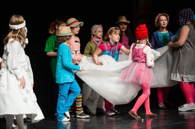 Dziecięcia Scena Prezentacji Teatralnych w Teatrze Animacji 25.02.2013 r. - zdjęcia Krystian Sobkowiak