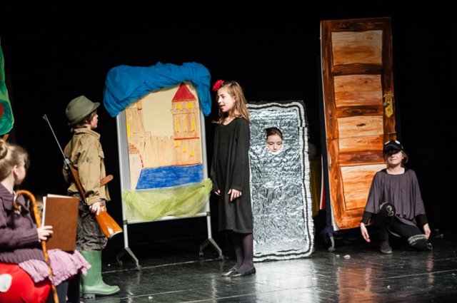 Dziecięcia Scena Prezentacji Teatralnych w Teatrze Animacji 25.02.2013 r. - zdjęcia Krystian Sobkowiak