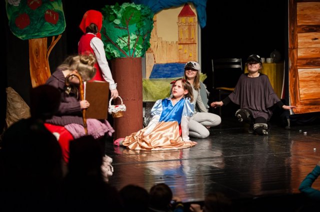 Dziecięcia Scena Prezentacji Teatralnych w Teatrze Animacji 25.02.2013 r. - zdjęcia Krystian Sobkowiak