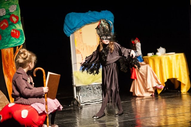 Dziecięcia Scena Prezentacji Teatralnych w Teatrze Animacji 25.02.2013 r. - zdjęcia Krystian Sobkowiak