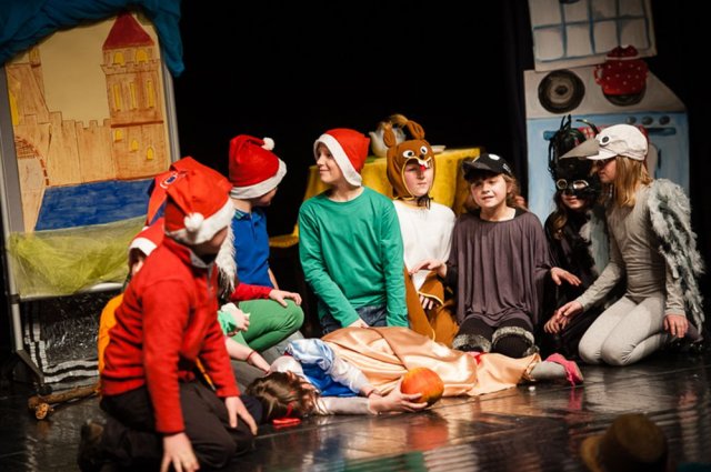 Dziecięcia Scena Prezentacji Teatralnych w Teatrze Animacji 25.02.2013 r. - zdjęcia Krystian Sobkowiak