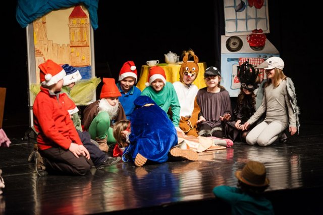 Dziecięcia Scena Prezentacji Teatralnych w Teatrze Animacji 25.02.2013 r. - zdjęcia Krystian Sobkowiak