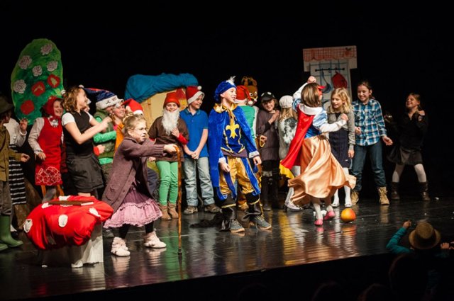 Dziecięcia Scena Prezentacji Teatralnych w Teatrze Animacji 25.02.2013 r. - zdjęcia Krystian Sobkowiak