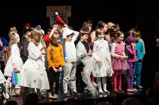 Dziecięcia Scena Prezentacji Teatralnych w Teatrze Animacji 25.02.2013 r. - zdjęcia Krystian Sobkowiak