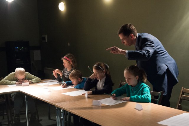 Pisz muzykę, to proste! - warsztaty kompozytorskie, spotkanie, dyskusje Prowadzący: Łukasz Urbaniak, Marek Raczyński, Bartosz Michałowski Organizatorzy: Stowarzyszenie Miłośników Sztuki Vis Artis, Młodzieżowy Dom Kultury nr 2 Autor zdjęć: Bartosz Sei
