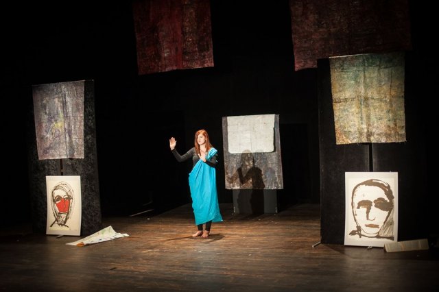 Spektakl Projektu Teatralnego pt.: &quot;Wystawa&quot;  fotograf - Krystian Sobkowiak
