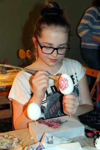 Rodzinne Spotkania ze Sztuką, Wokół Wielkanocnego Jajka, 25.03.2015 r., MDK nr 2