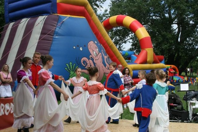 MDK wspiera Rodzinne Pogotowia Opiekuńcze - Festyn Na Cytadeli - CZERWIEC 2012