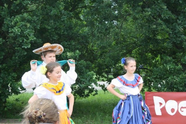 MDK wspiera Rodzinne Pogotowia Opiekuńcze - Festyn Na Cytadeli - CZERWIEC 2012